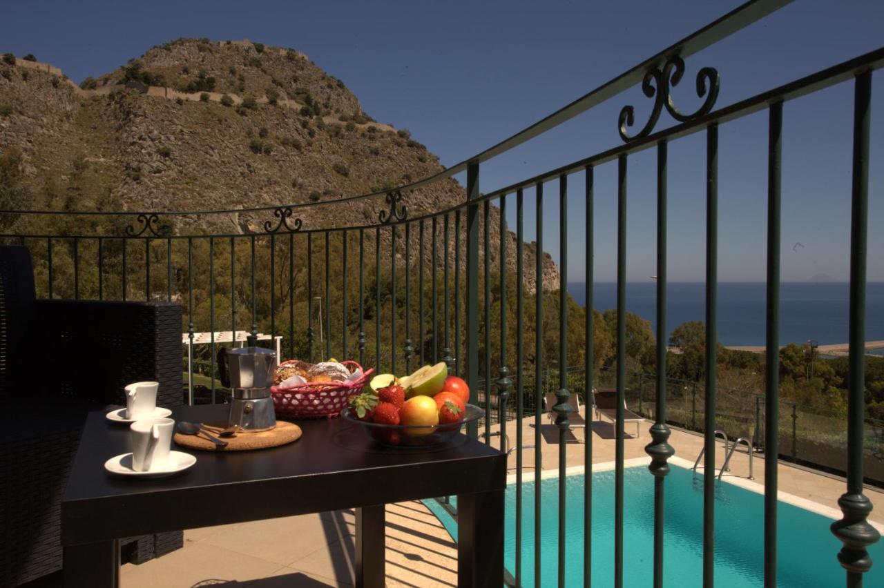 Villa Santa Barbara تْشيفالو المظهر الخارجي الصورة
